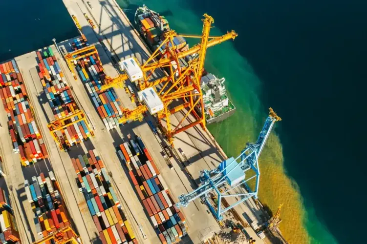 Supply Chain & Logistics