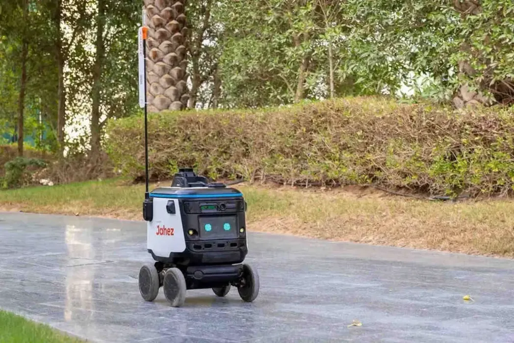 Autonomous Delivery Vehicles Debut in Saudi Arabia
