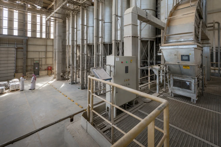 Strategic Reserves and Shelf-stable Demand: The Smart Business of Saudi Arabia Food Stockpiling